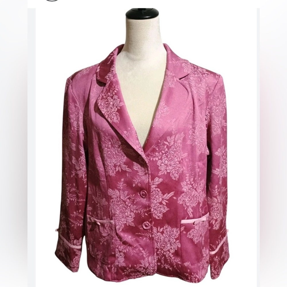 Susan Graver mauve floral blazer size small